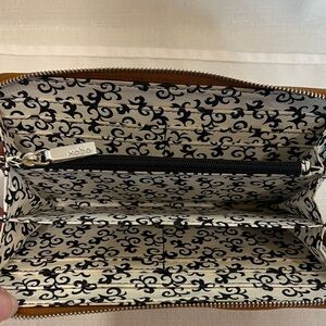 HOBO Lucy Brown with Black and Cream Patterned interior Accordion Wallet
